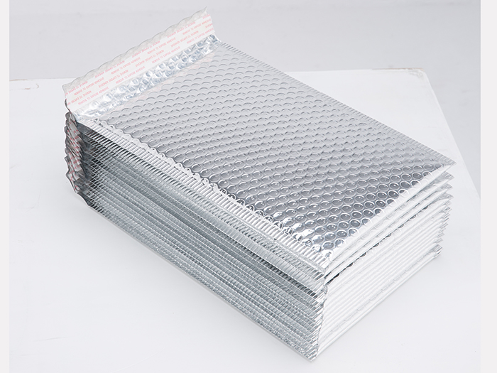 Aluminized bubble bag